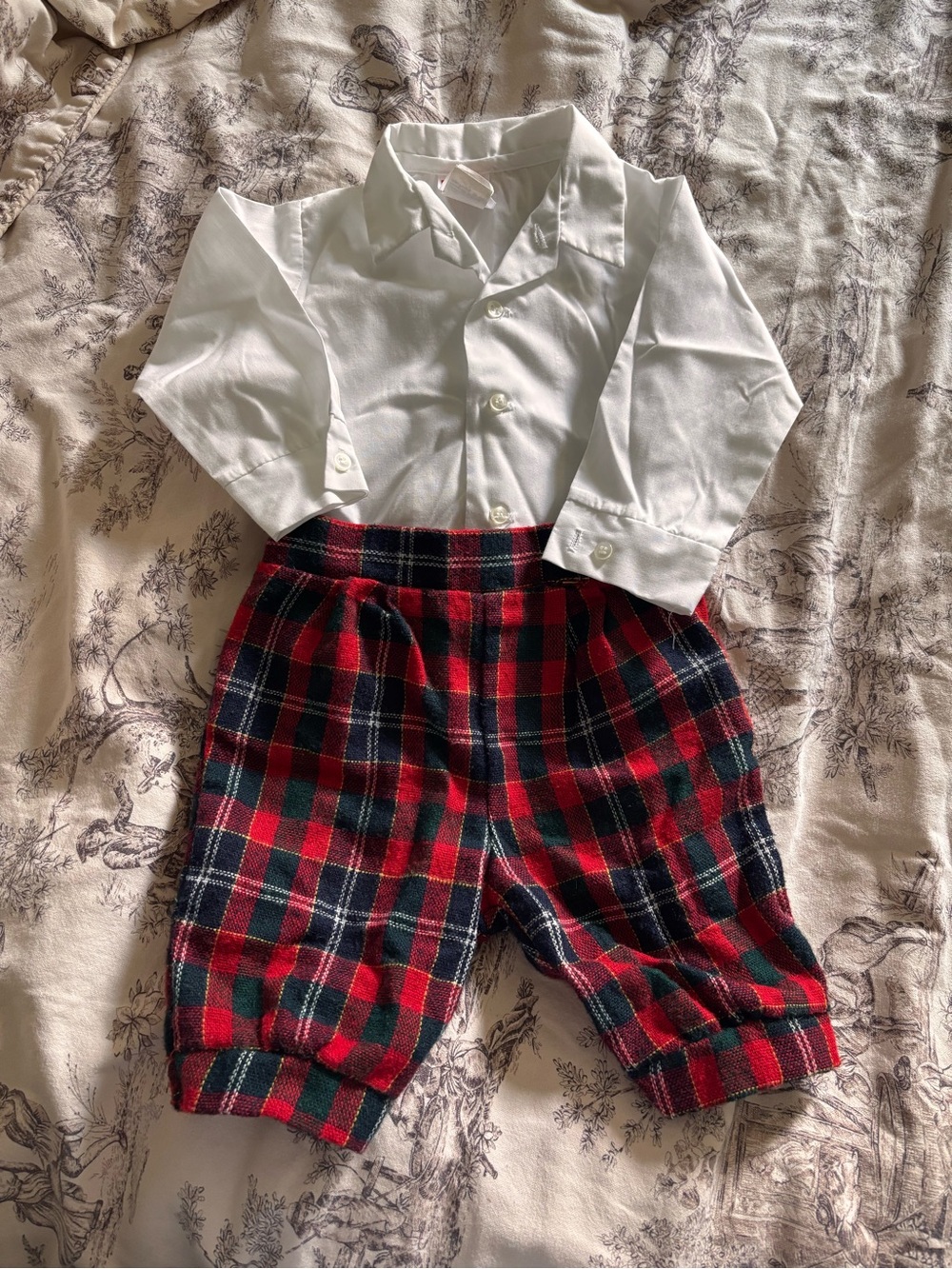 18 month Winnie the Pooh Disney Two-Piece White Shirt and Red Plaid Pants Set